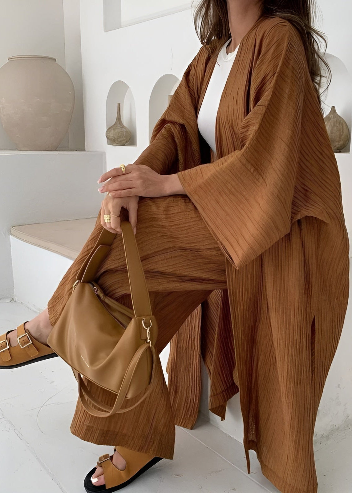 Three-Piece Linen Suit with Spanish Sleeves – Elegant & Versatile