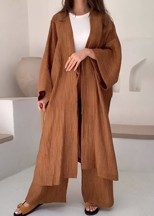 Three-Piece Linen Suit with Spanish Sleeves – Elegant & Versatile