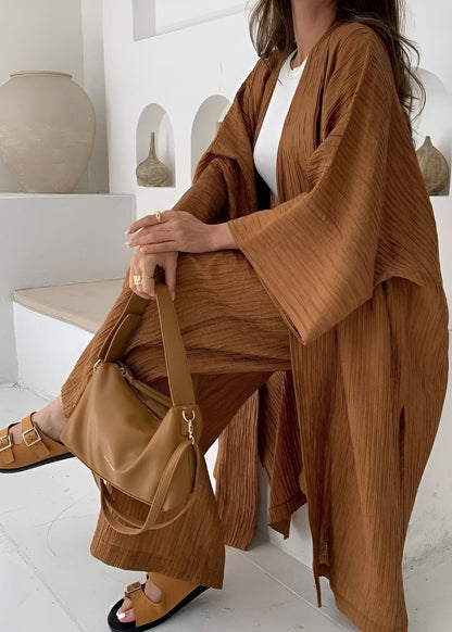 Three-Piece Linen Suit with Spanish Sleeves – Elegant & Versatile
