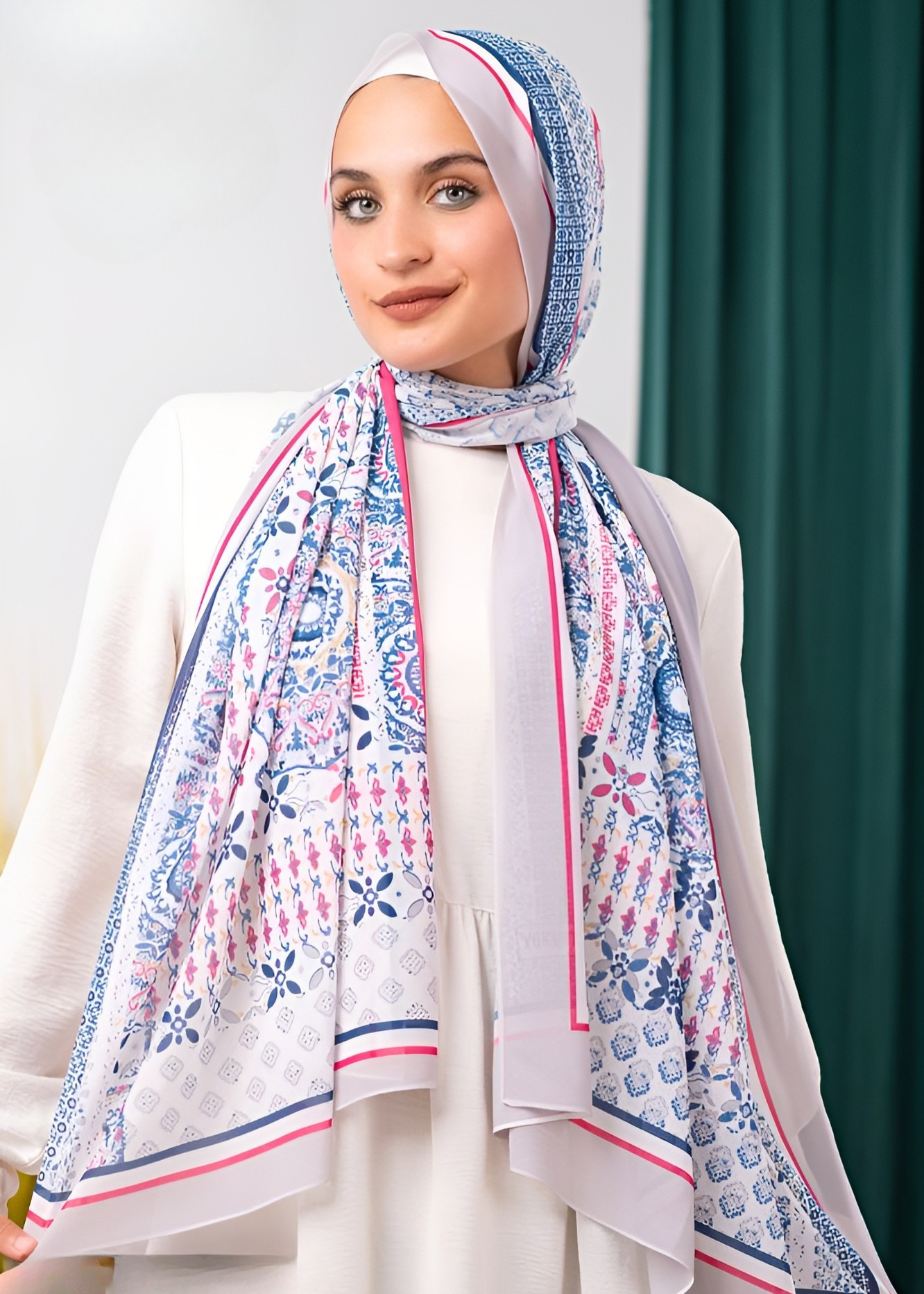 Geometric and Floral Print Crepe Chiffon Hijab
